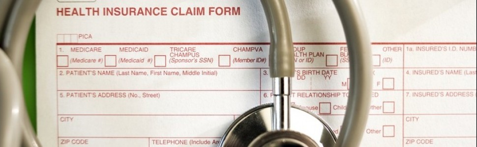 Dowód „prima facie” w odniesieniu do związku przyczynowego w tzw. „procesach lekarskich” na gruncie orzecznictwa sądów