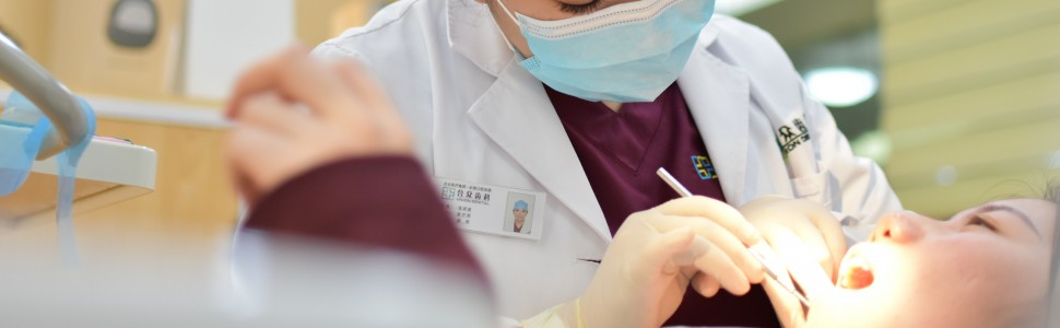 Recesje dziąsłowe – etiologia, klasyfikacje, leczenie – przegląd piśmiennictwa