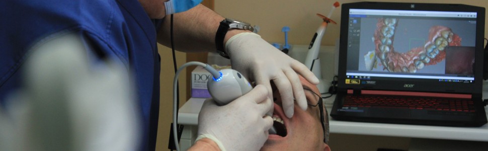 Wpływ mechanicznego opracowania  kanałów korzeniowych zębów  na wystąpienie pionowego  złamania korzenia. Przegląd piśmiennictwa