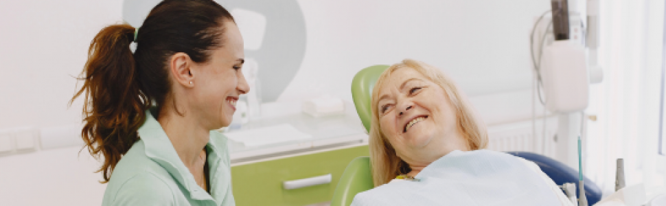 ARTYKUŁ ORYGINALNY. Zależność między typem wizyty stomatologicznej a wybranymi czynnikami klinicznymi u pacjentów w wieku ≥65 lat – Renata Samulak, Ada Szczygieł, Piotr Napieraj, Monika Machoy-Rakoczy