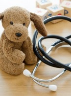 Lekarz wobec problemu dziecka maltretowanego – tajemnica lekarska