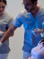 Cyfrowa analiza i planowanie leczenia stomatologicznego w praktyce – zastosowanie cyfrowego awatara pacjenta w korekcie uśmiechu dziąsłowego